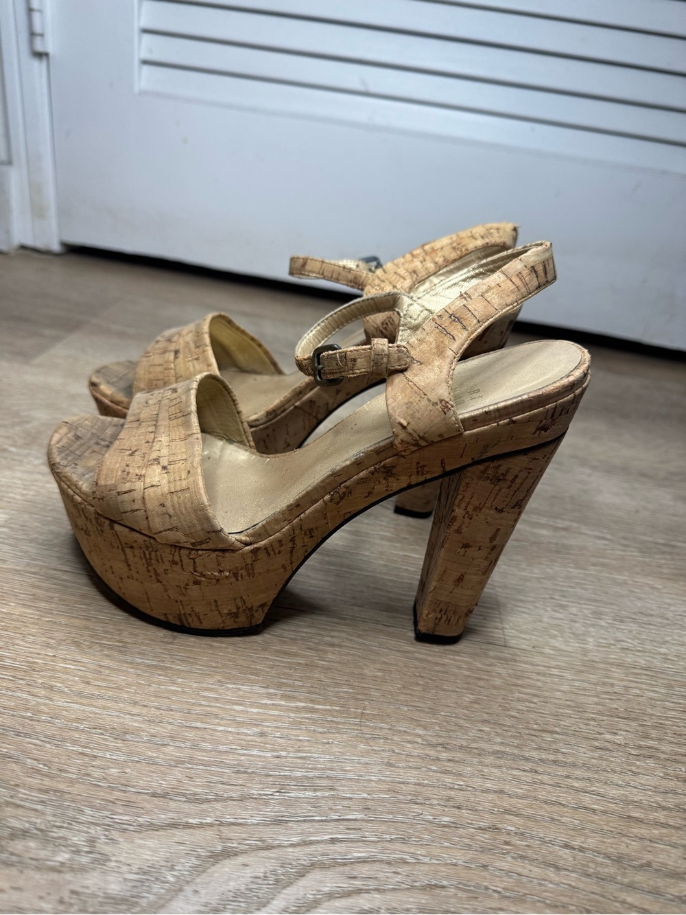 Stuart Weitzman Cork Platform Slingback Heels in Natural Beige